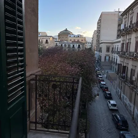 Διαμέρισμα Da Ruggero Al Massimo *